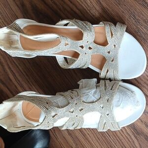 Patrizia By Spring Step Sparkling Ankle Wedge Sandals Shoes 40 (9) White